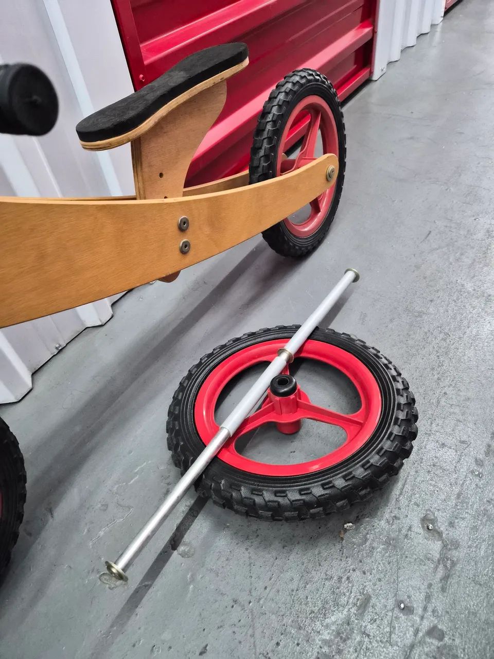 Bicicleta infantil de equilíbrio  - Foto 2