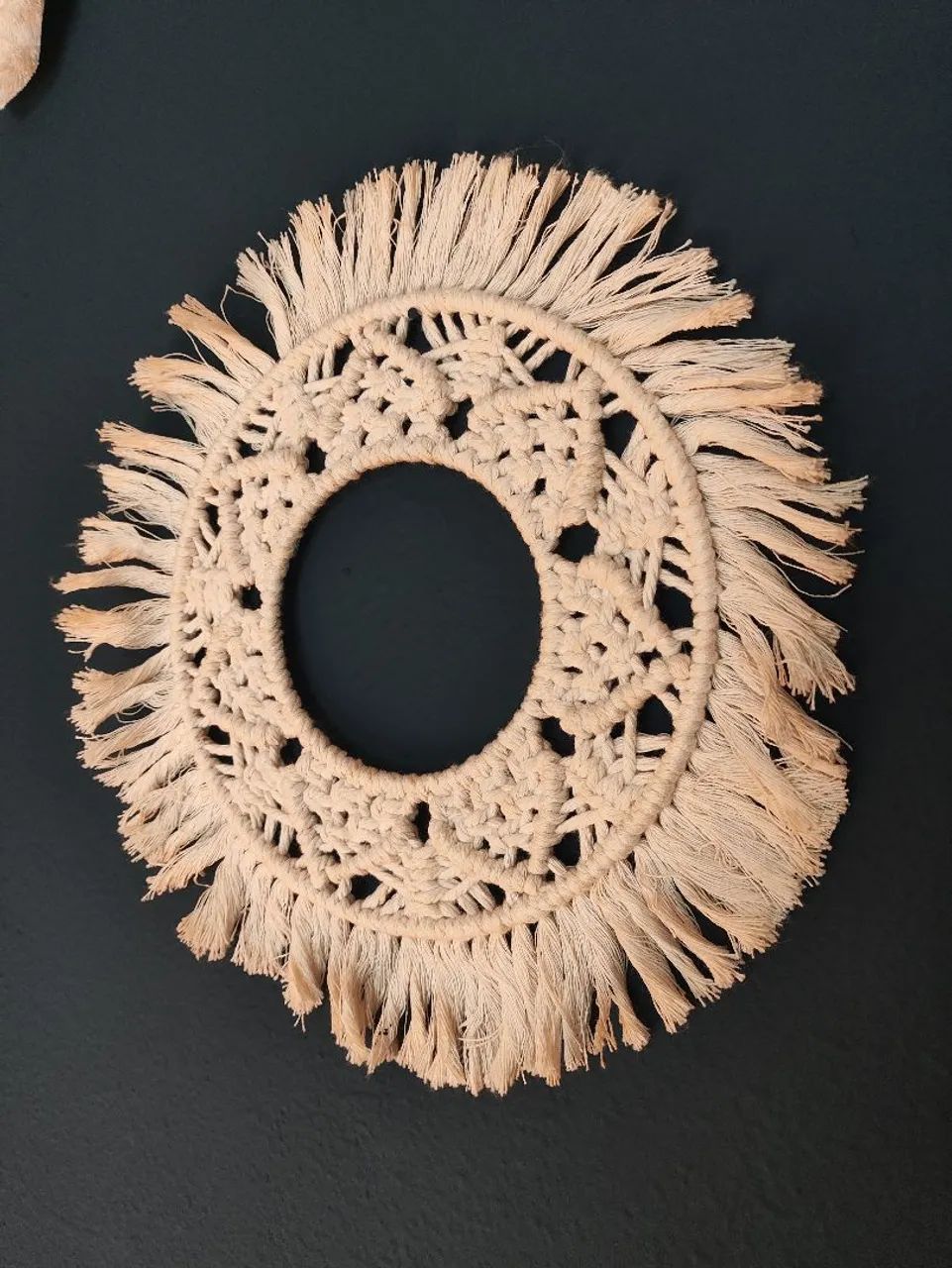 Kit 8 decorações macramé e madeira  - Foto 4