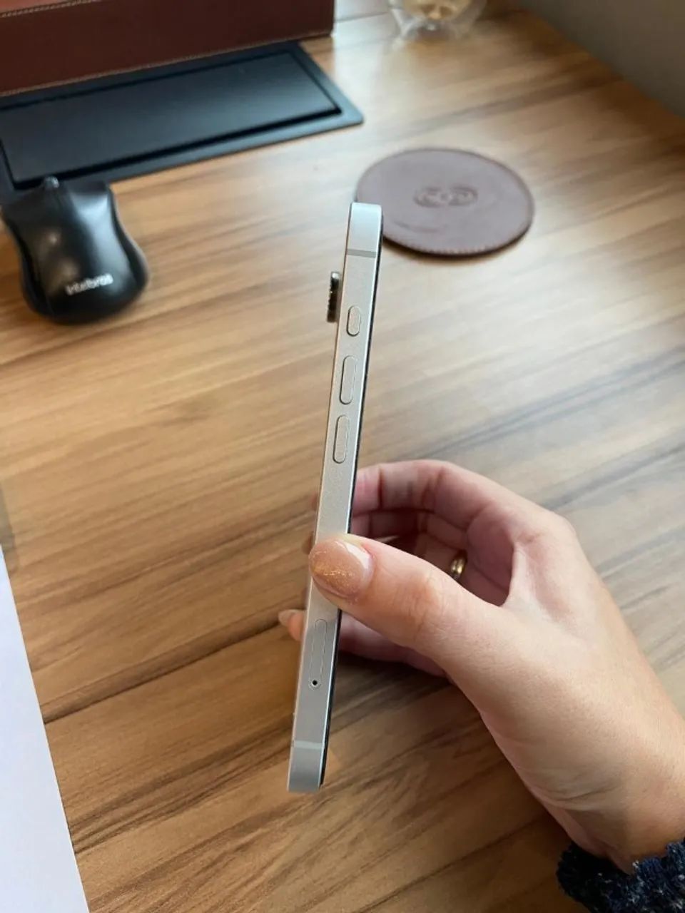 Iphone 16E - 256GB - EXCELENTE ESTADO - Foto 5