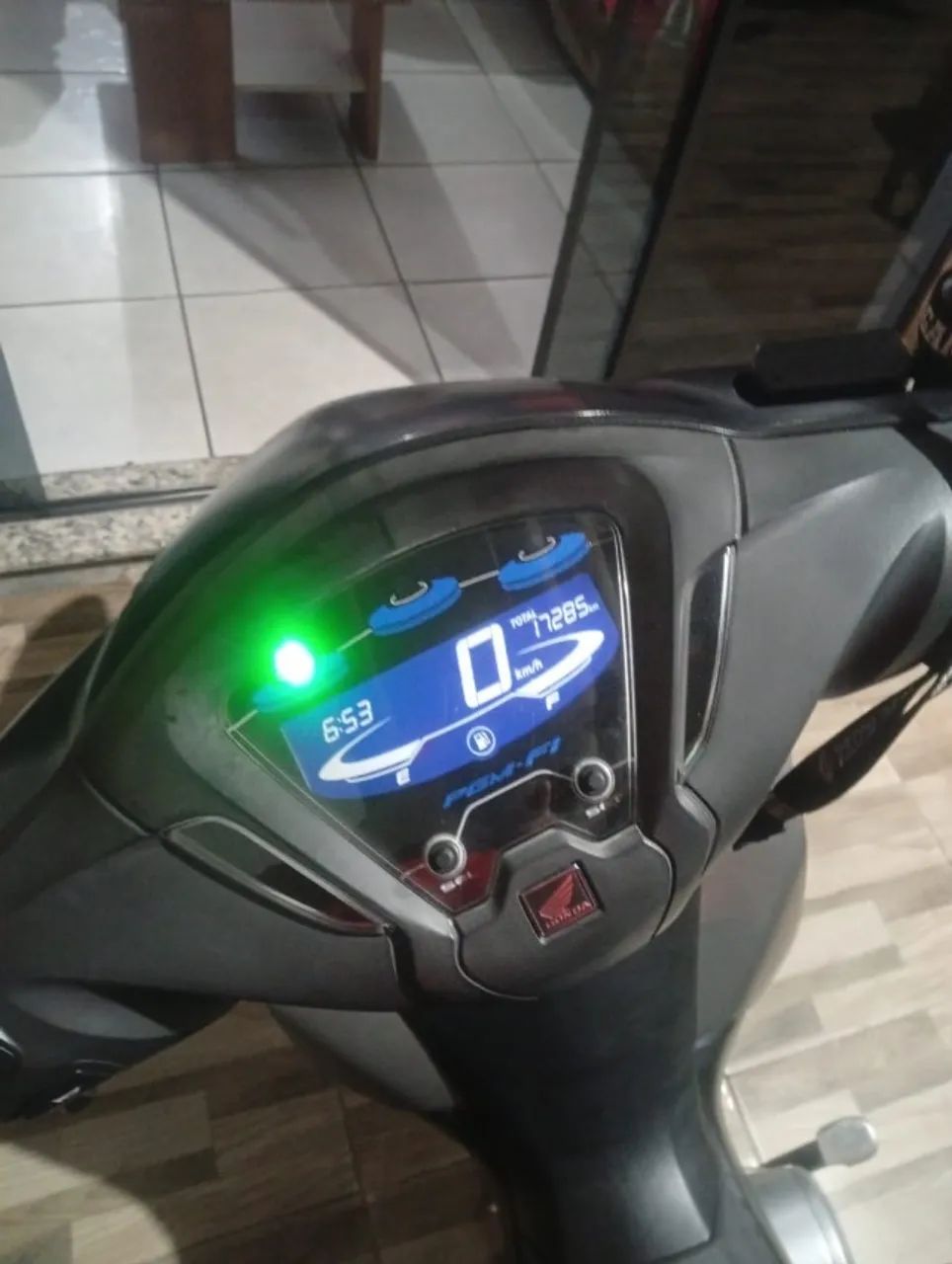 Biz 125EX 2024 - Foto 3