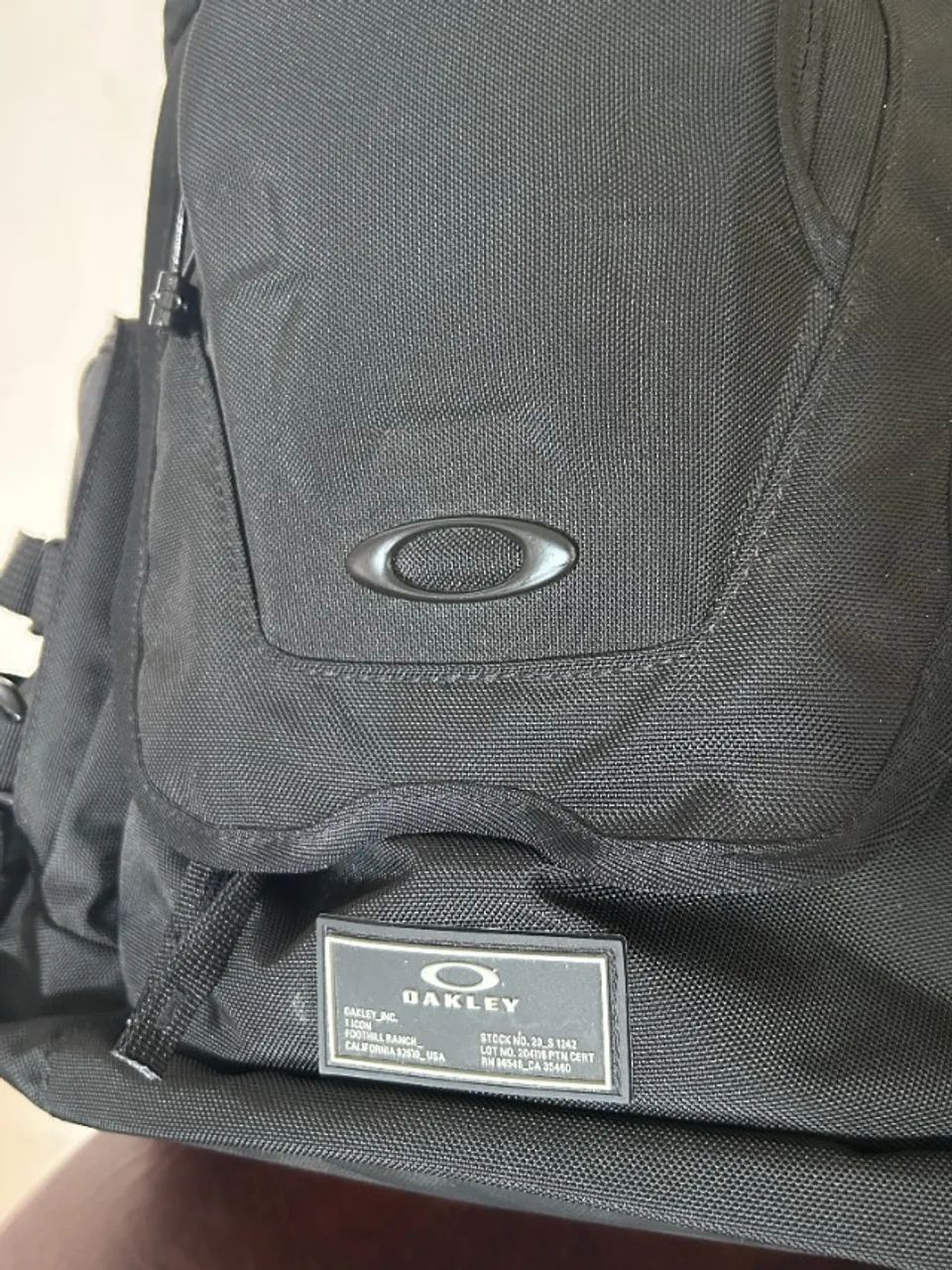 Mochila Oakley Icon Backpack 2.0 Blackout - Foto 5