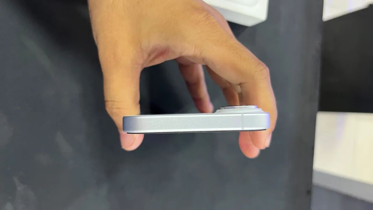 IPHONE 16 - Foto 3