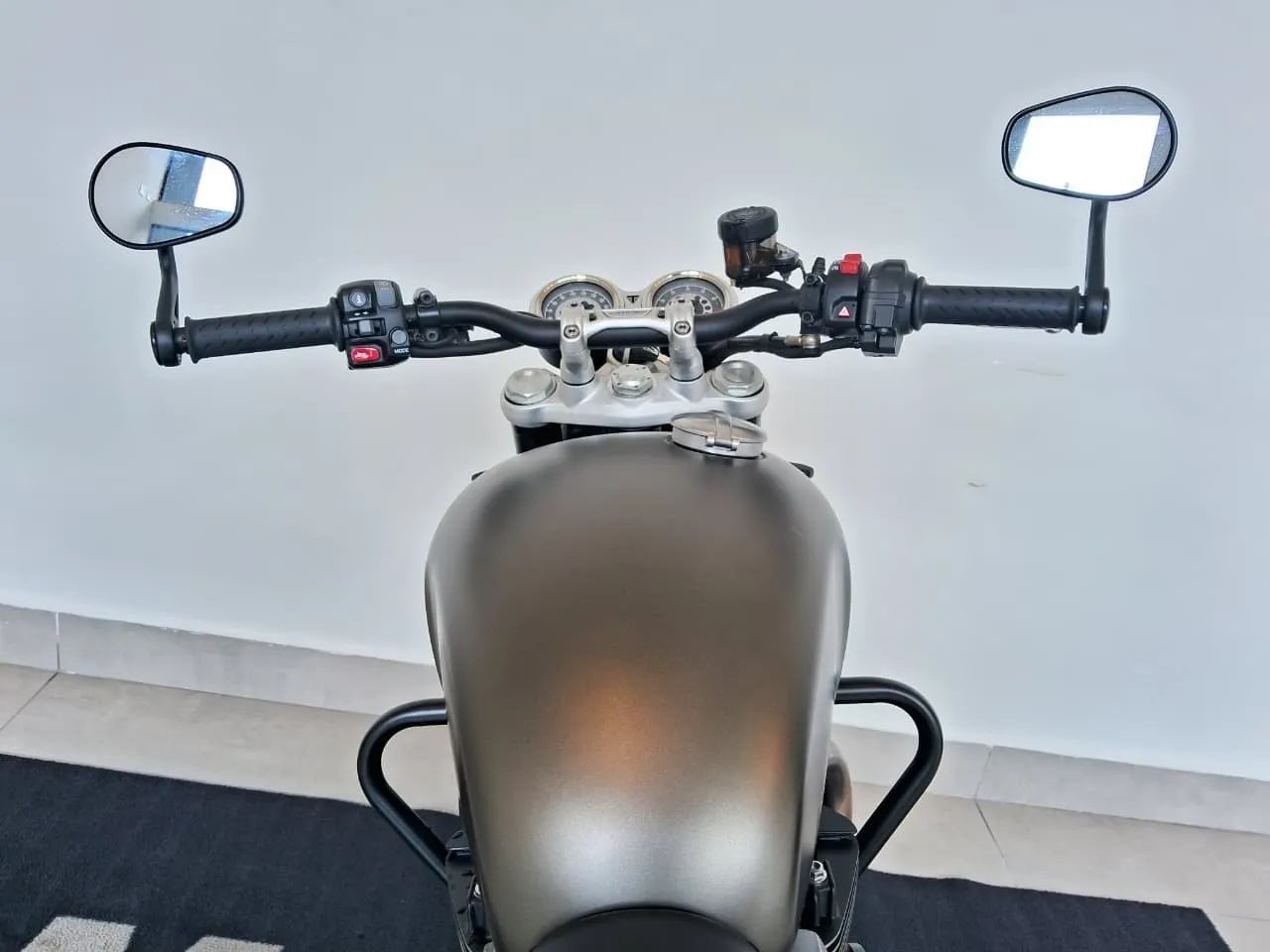 Triumph Speed Twin 1200cc - Foto 4