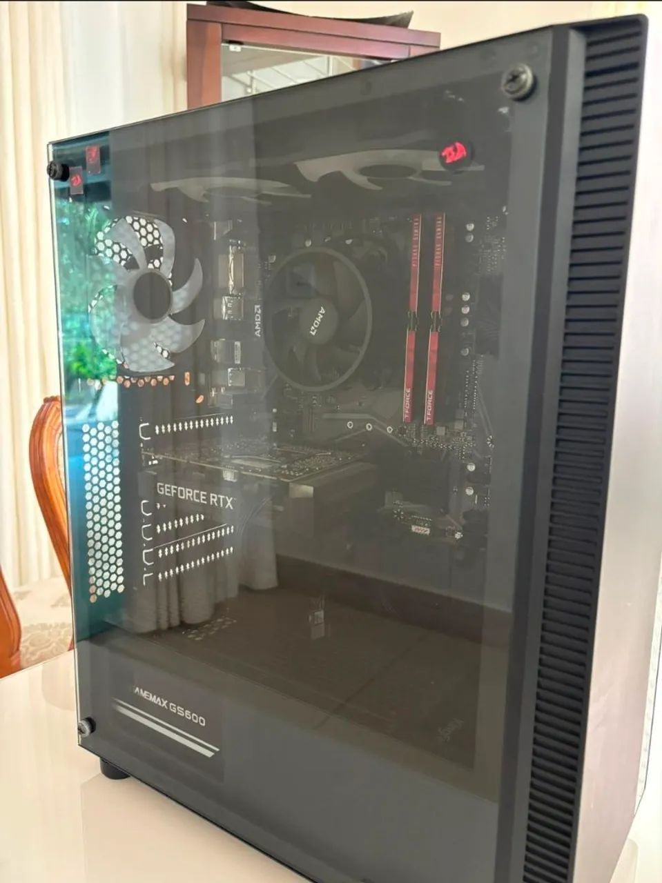 Pc Gamer - Foto 3