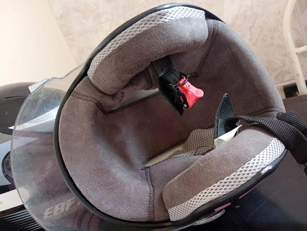 Capacete ebf - Foto 4