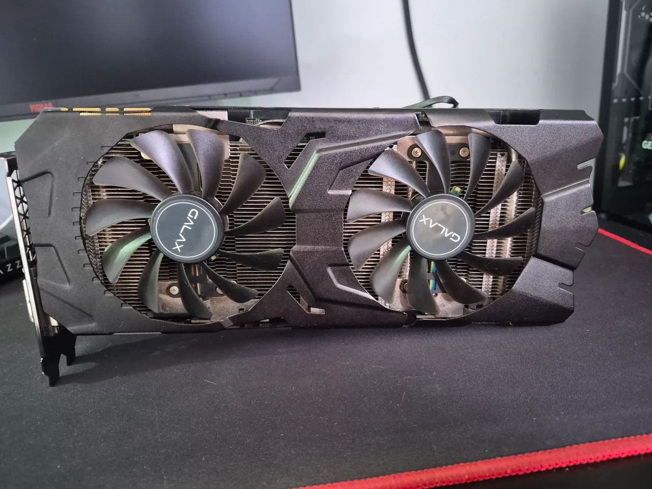 GALAX GeForce GTX 1070 EXOC Placa de vídeo  - Foto 4