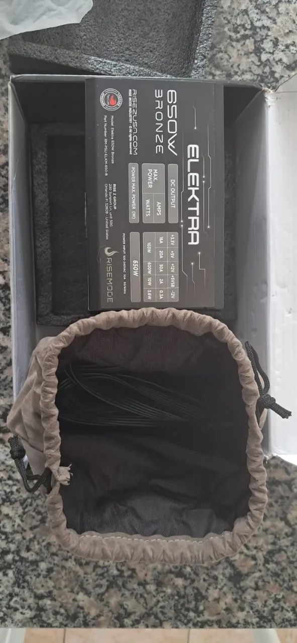 Fonte risemode 650w modular - Foto 3