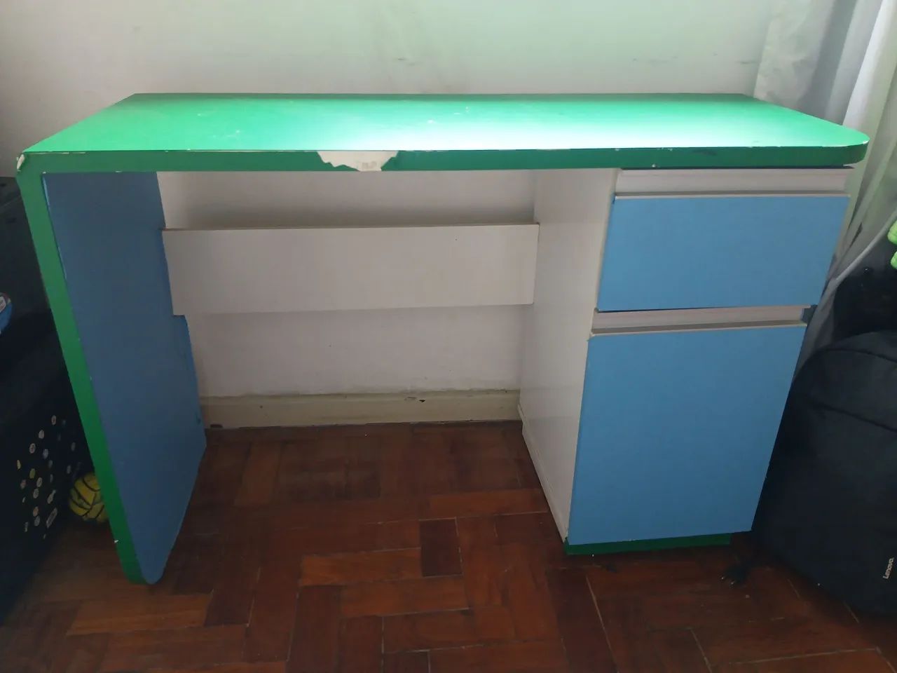 Mesa de estudo - Foto 2