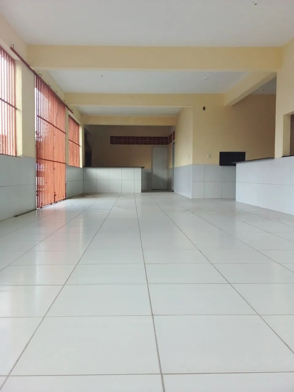 TRANQUEDO NEVES - Rua Do Marfim, 17, aproximadamente 210m², loja ampla de esquina, com 4 b - Foto 3