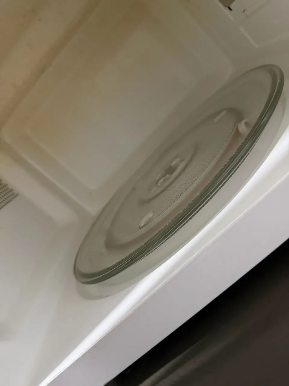 Microondas em perfeito estado  - Foto 4