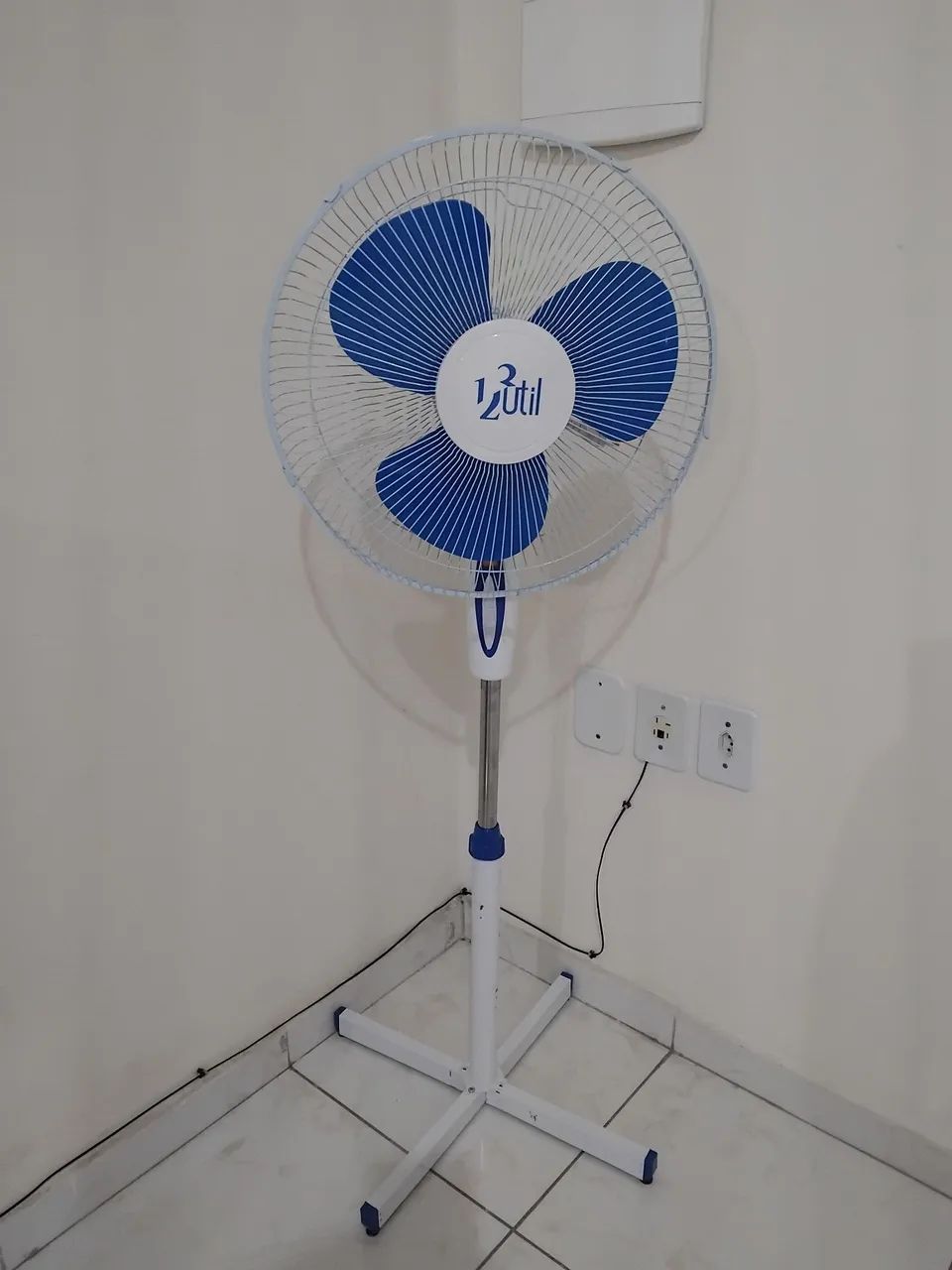 Ventilador 127v ótimo 