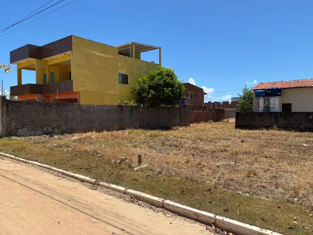 TERRENO 200m² POR R$ 60 MIL! - Foto 3