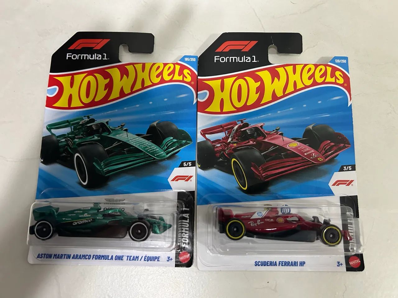 Hot Wheels Fórmula 1 Ferrari + Aston Martin