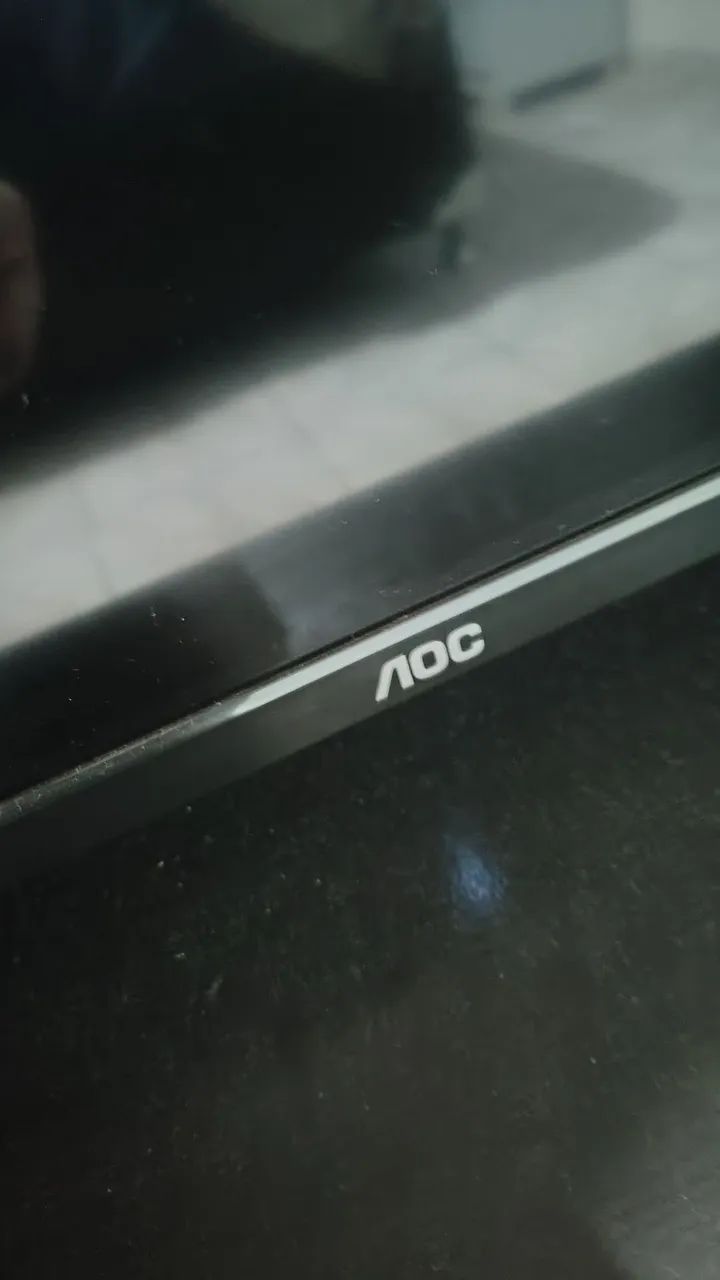 Tv OAC 50 polegadas 4 meses de uso , sem marcas de uso. - Foto 2