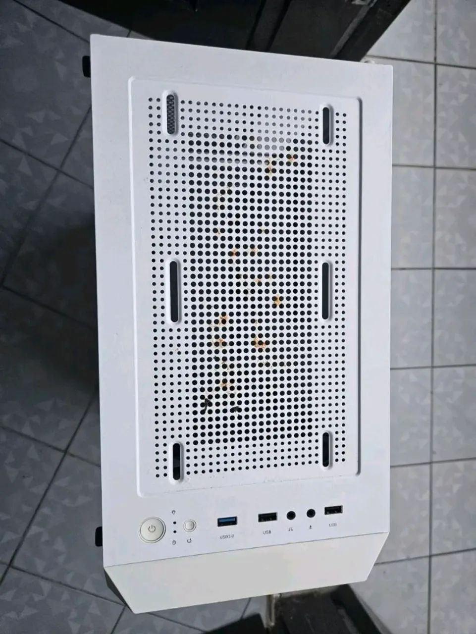 Gabinete <br>Troquei de gabinete e estou vendendo esse - Foto 5