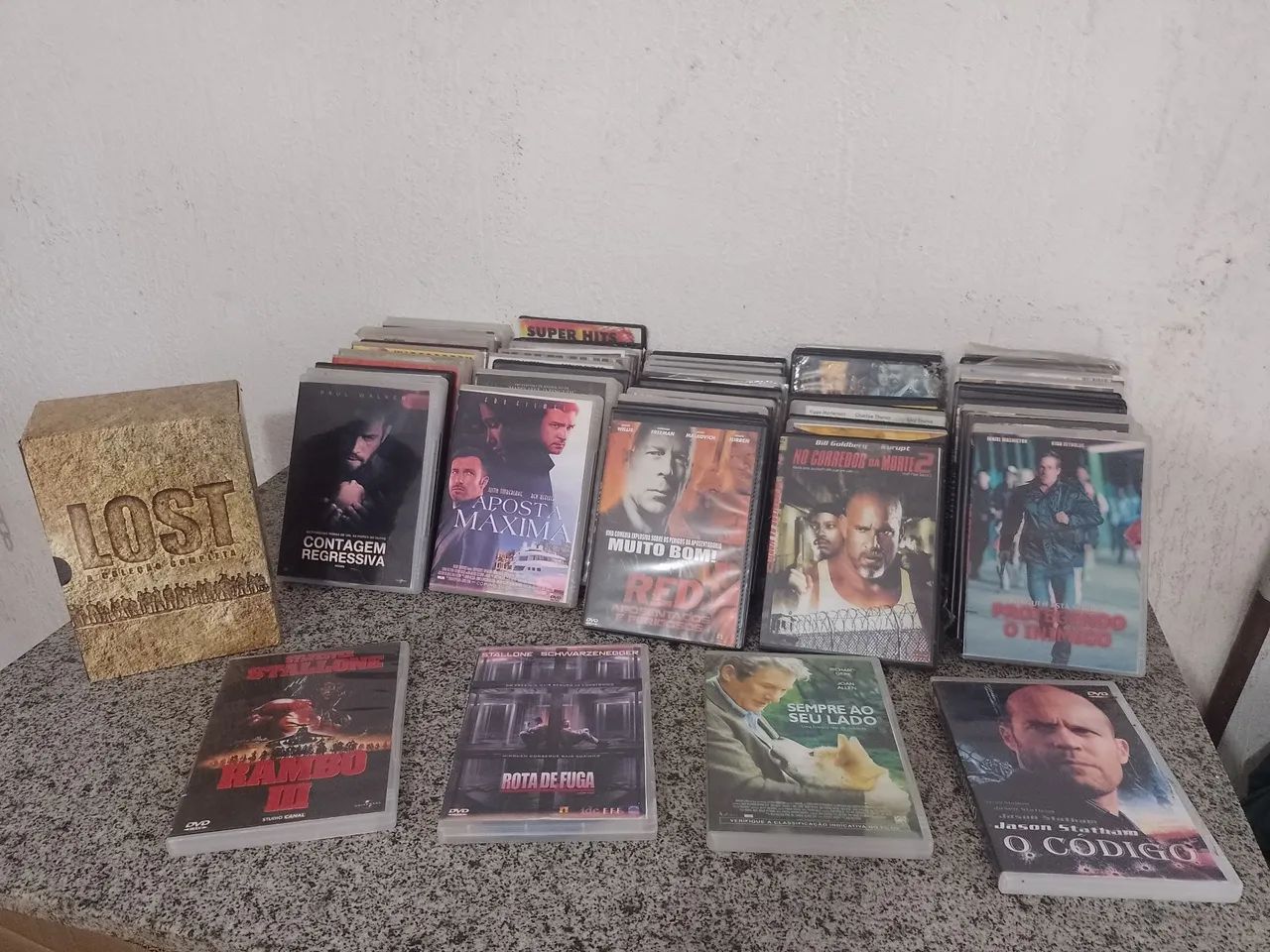 Fita de vídeo - filmes + 50 itens