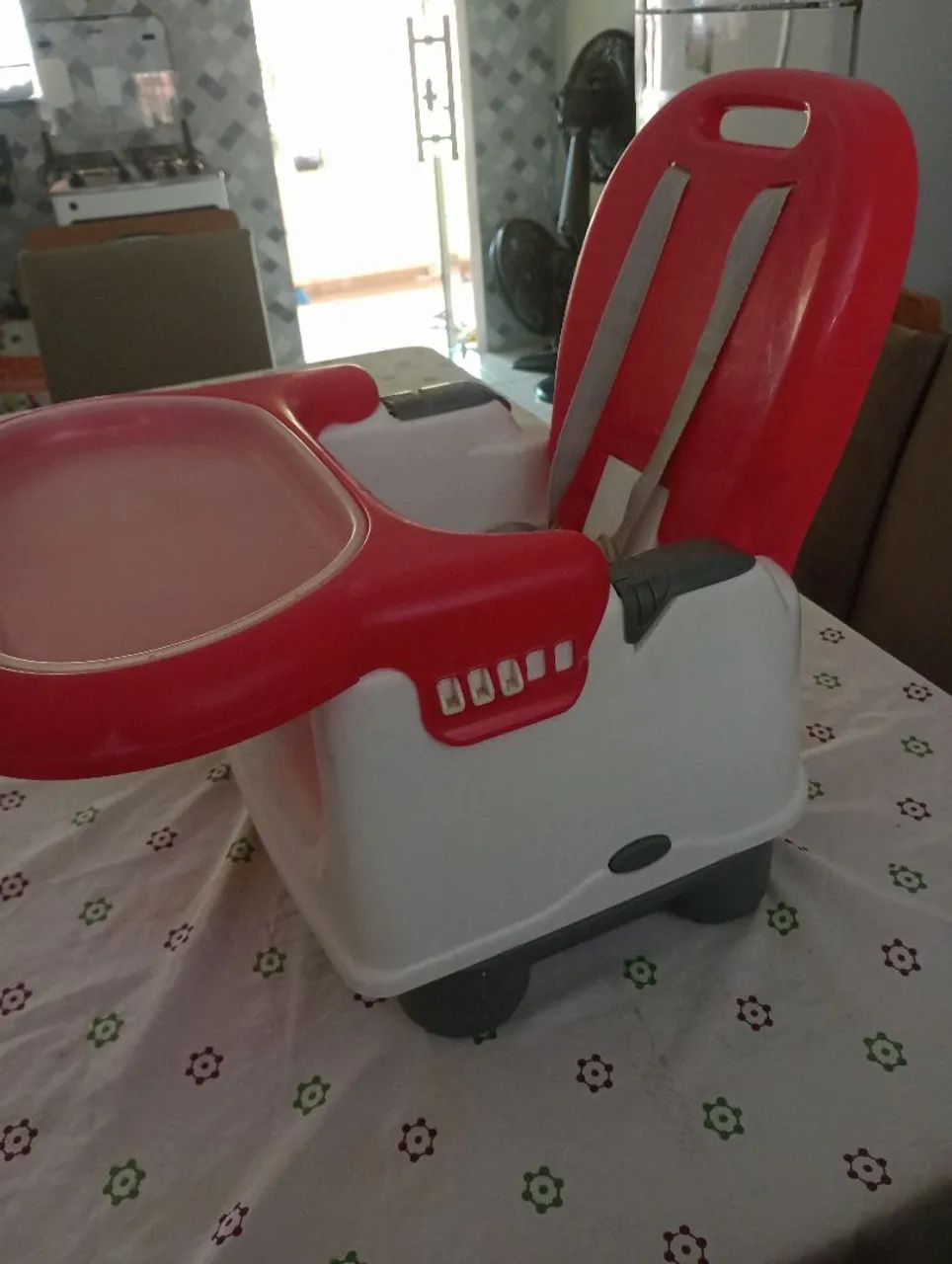 Cadeira de alimentação  - Foto 3