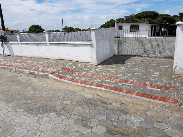 CA00542 Casa Para Venda em Rua Asfaltada na Praia do Ervino São Francisco do Sul - Foto 4