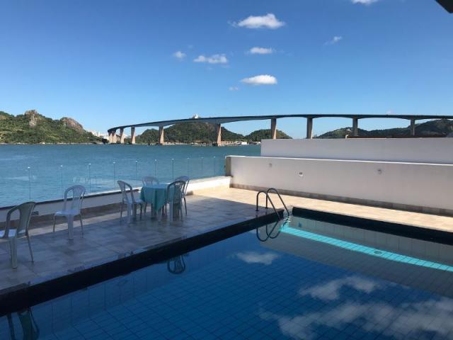 Murano imobiliária vende casa de 5 quartos na ilha do boi, vitória - es.