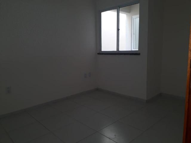 Linda casa com documentação grátis 2 quartos e 2 banheiros em fortaleza - Foto 14