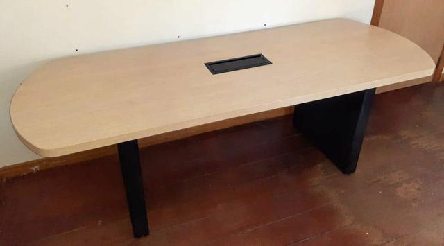 Mesa para reuniões, alto padrão