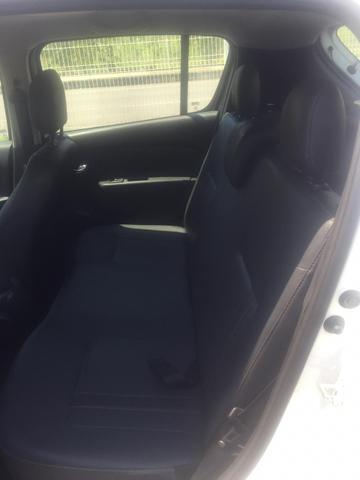 Sandero stepway 1.6,FEIRA BAHIA AUTOMÓVEIS SEMINOVOS NO SHOPPING BELA! - Foto 6