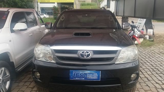 Toyota hiluzz sw4 srv 3.0 diesel 4*4 unico dono - Foto 17