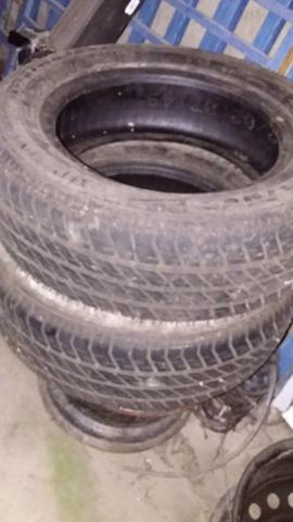 Vendo ou troco 2pneu 14 - Foto 3