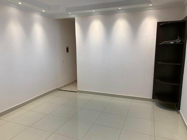 Casa Belíssima 2 qts 4 garagem ótima localização prox shopping Passeio das águas
