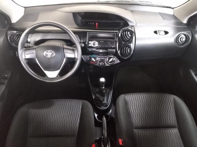 Etios X Sedan 1.5 Flex 16V Mec - Foto 7