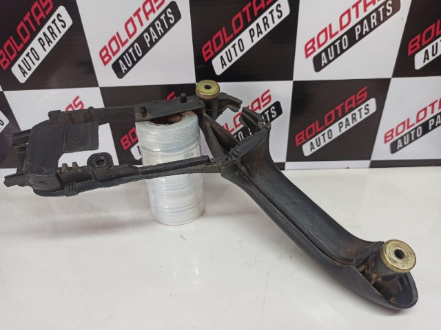 Moldura puxador Apoio Braço Porta Gm Corsa 98>03 Esq * - Foto 4