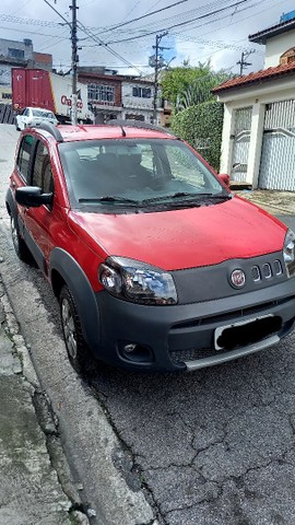 FIAT UNO WAY 1.4 DE COR VERMELHA ANO 2013