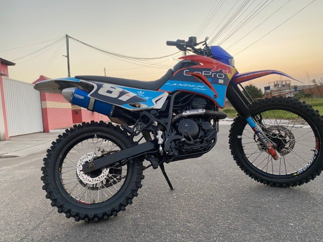 LANDER 250 2007 DE TRILHA