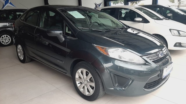 FORD FIESTA SEDAN 2011