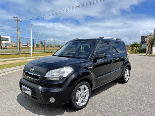 KIA SOUL