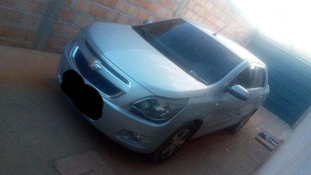 COBALT SEDAN