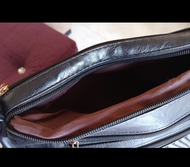 hide and sign bolsas
