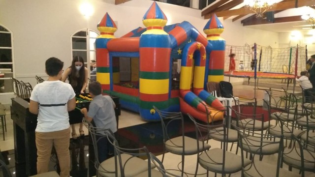 Locação de brinquedos Infláveis, Pula Pula... - Foto 6