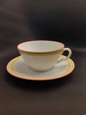 Antigo jogo de chá porcelana real ( porcelana fina do Brasil