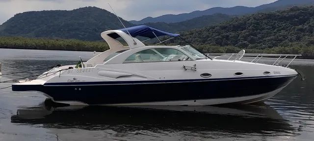 Aluguel de Lancha no Guarujá litoral de São Paulo