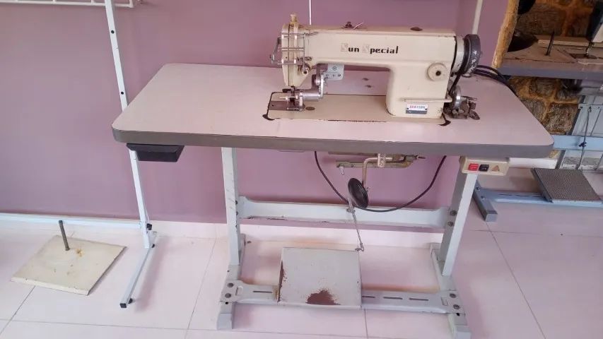 Máquina de Costura  - Foto 2
