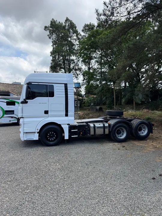 Impecavel MAN TGX 440 6x2 novo com preco bom  - Foto 3