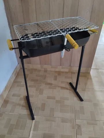 Churrasqueira com grelha 56x25 ajustável 