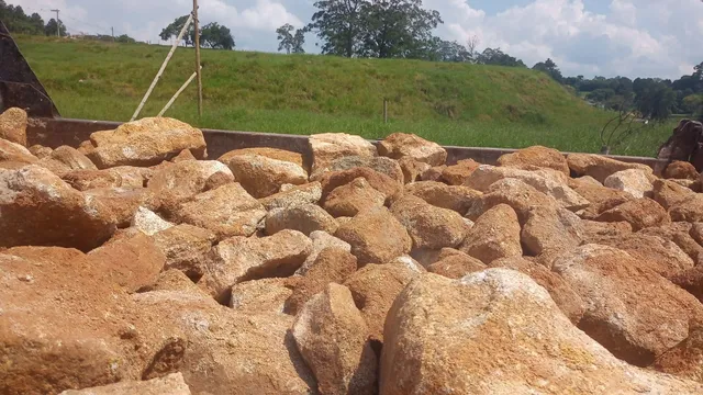 Pedras moledo bolão