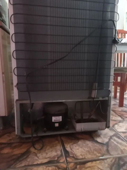 Geladeira Duplex Electrolux Branca - Foto 4