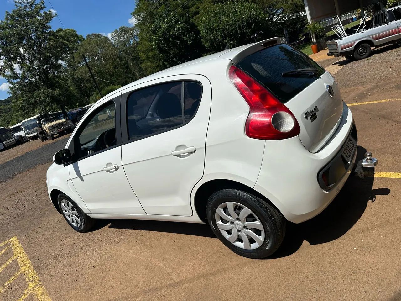 Fiat Palio attractive 1.4 - Foto 5