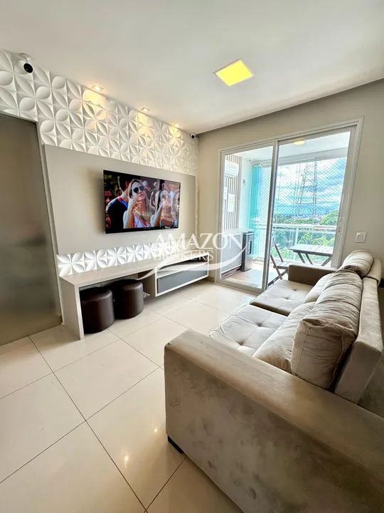 Residencial Everest - 87 m2 - 03 quartos - 02 vagas - Praça 14 - Vendo