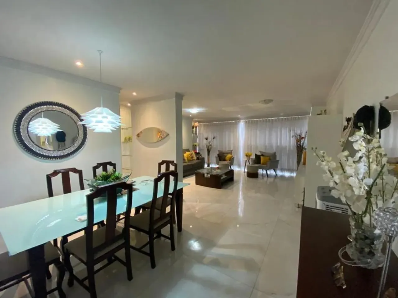 Apartamento 3 Quartos, 2 suítes, 2 vagas, 114 m2, para alugar, Mobiliado, Setor Bueno.
