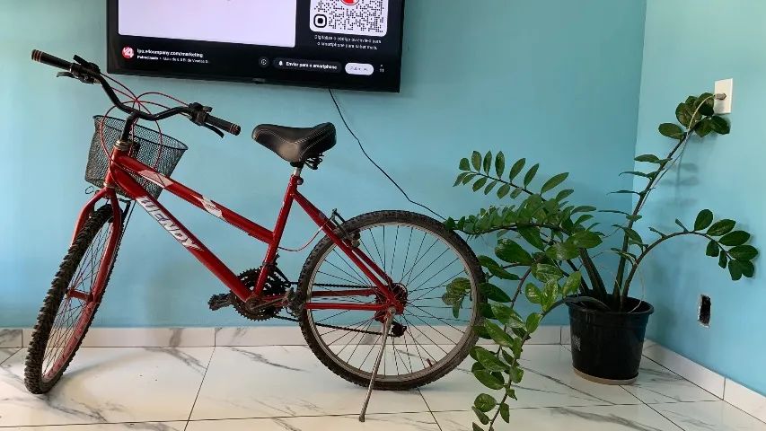 Bicicleta Feminina Aro 26, com cesta, Marca Wendy R$600,00 - Foto 5