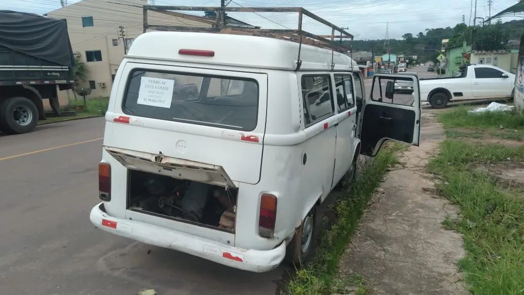 Vende-se está Kombi - Foto 4